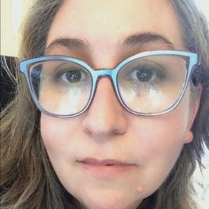 Meet your Posher, Tania